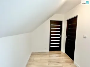 Prodej rodinného domu, Praha - Dejvice, K Dubovému mlýnu, 94 m2