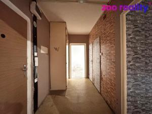 Prodej bytu 2+1, Chomutov, Holešická, 62 m2
