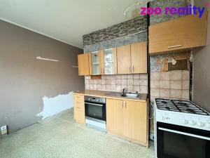 Prodej bytu 2+1, Chomutov, Holešická, 62 m2