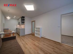 Pronájem bytu 2+kk, Kolín, Moravcova, 43 m2