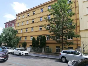 Pronájem bytu 1+kk, Praha - Bubeneč, U zeměpisného ústavu, 34 m2