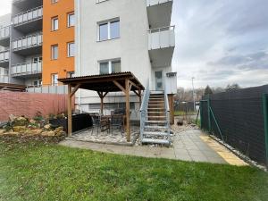 Prodej bytu 2+kk, Praha - Uhříněves, U uhříněveské obory, 50 m2