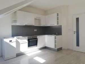 Pronájem bytu 2+kk, Praha - Vokovice, Na dlouhém lánu, 47 m2