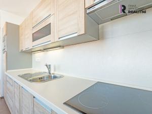 Prodej bytu 3+1, Znojmo, Bolzanova, 64 m2