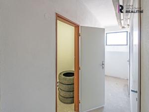 Prodej bytu 3+1, Znojmo, Bolzanova, 64 m2