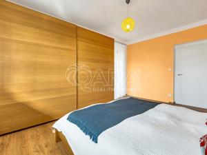 Pronájem bytu 3+kk, Holubice - Kozinec, Kaštanová, 82 m2