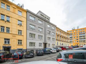 Prodej bytu 2+kk, Praha - Podolí, Na Zlatnici, 41 m2