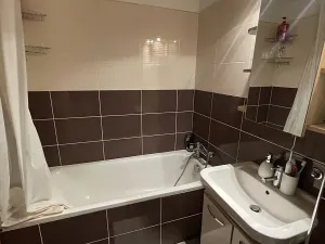 Pronájem bytu 1+kk, Praha - Lochkov, U sladovny, 36 m2