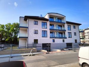 Prodej bytu 1+kk, Přezletice, Pod Zahrady, 61 m2