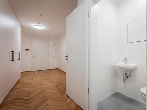 Pronájem bytu 3+kk, Praha - Nové Město, Růžová, 92 m2