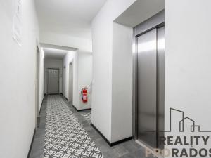 Pronájem bytu 3+kk, Praha - Smíchov, Plzeňská, 62 m2