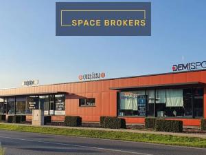 Pronájem obchodního prostoru, Praha - Radotín, Pražská, 220 m2