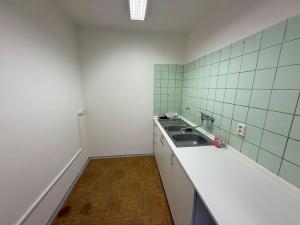 Pronájem bytu 2+kk, Praha - Stodůlky, Hostinského, 42 m2