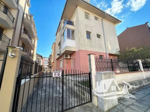 Prodej bytu 3+kk, Nesebar, Bulharsko, 71 m2