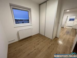 Pronájem bytu 2+kk, Znojmo, Smutného, 39 m2