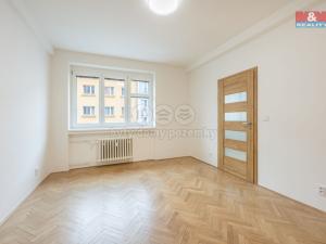 Prodej bytu 3+kk, Praha - Libeň, U svobodárny, 55 m2