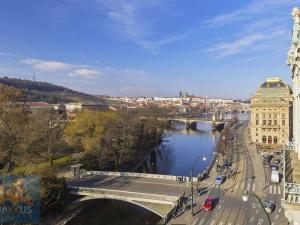 Pronájem bytu 4+kk, Praha - Nové Město, Masarykovo nábřeží, 110 m2