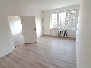 Prodej bytu 3+1, Praha - Letňany, Krnovská, 68 m2