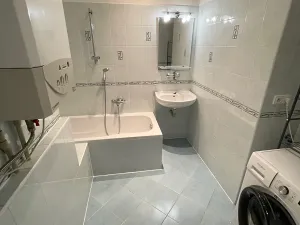 Pronájem bytu 2+kk, Praha - Vinohrady, Polská, 60 m2