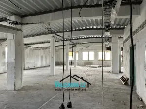 Pronájem skladu, Kroměříž, Hulínská, 792 m2