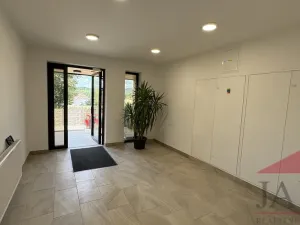 Prodej bytu 2+kk, Dlouhá Ves, 46 m2