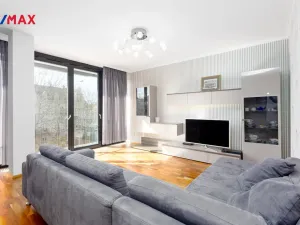 Prodej bytu 3+kk, Karlovy Vary, Pražská silnice, 99 m2