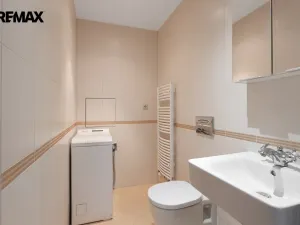 Prodej bytu 3+kk, Karlovy Vary, Pražská silnice, 99 m2
