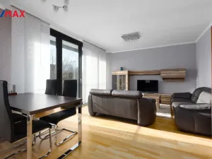 Prodej bytu 2+kk, Karlovy Vary, Pražská silnice, 63 m2