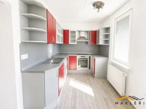 Pronájem bytu 3+1, Tábor, Hanojská, 79 m2