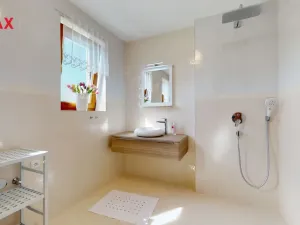 Prodej vícegeneračního domu, Příkazy - Hynkov, 344 m2