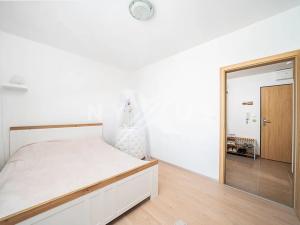 Prodej bytu 2+kk, Hostivice, Ječná, 61 m2