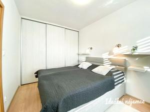 Prodej bytu 2+kk, Hostivice, Ječná, 55 m2