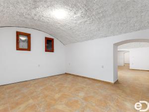Pronájem skladu, Pardubice, Sladkovského, 77 m2