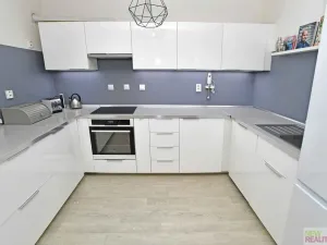 Pronájem rodinného domu, Popovičky - Chomutovice, Petrovy Vrchy, 113 m2
