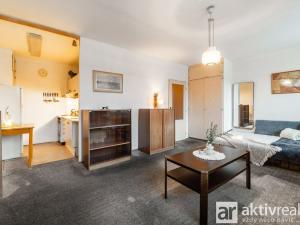 Pronájem bytu 1+kk, Praha - Stodůlky, V hůrkách, 32 m2