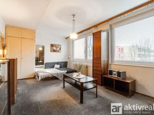 Pronájem bytu 1+kk, Praha - Stodůlky, V hůrkách, 32 m2