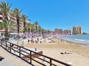 Prodej bytu 1+kk, Torrevieja, Španělsko, Calle Los gases, 40 m2