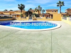 Prodej vily, Torrevieja, Španělsko, 100 m2