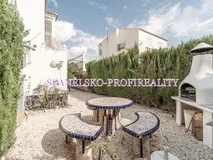 Prodej vily, Orihuela, Španělsko, 99 m2