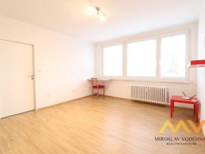 Prodej bytu 3+1, Hradec Králové, Na Kotli, 68 m2