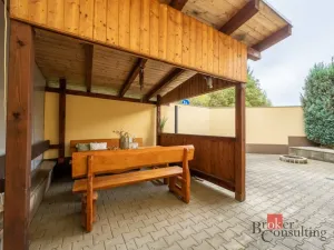 Prodej obchodního prostoru, Jablonec nad Nisou - Mšeno nad Nisou, Želivského, 300 m2