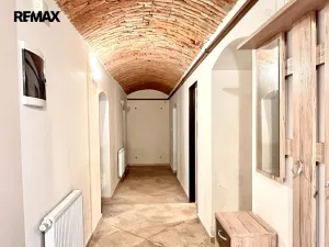 Pronájem komerční nemovitosti, Karlovy Vary, Bulharská, 95 m2