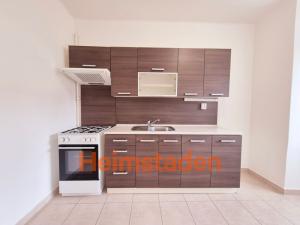 Pronájem bytu 1+1, Havířov - Město, Hlavní třída, 37 m2
