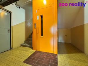 Pronájem bytu 2+1, Chomutov, Kamenná, 60 m2