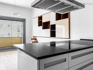 Prodej bytu 4+1, Praha - Kunratice, K Zelené louce, 150 m2