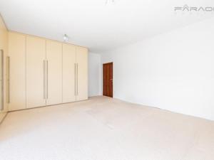 Prodej bytu 4+1, Praha - Kunratice, K Zelené louce, 150 m2