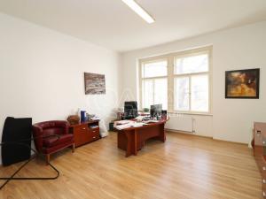 Pronájem kanceláře, Praha, 128 m2