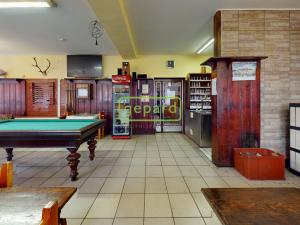Prodej restaurace, Hora Svaté Kateřiny, nám. Pionýrů, 807 m2