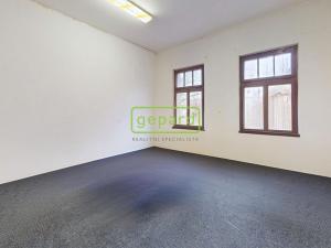 Prodej restaurace, Hora Svaté Kateřiny, nám. Pionýrů, 807 m2