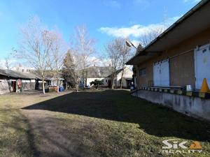 Prodej výrobních prostor, Louny, Říční, 2310 m2